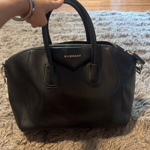 Givenchy Antigona medium